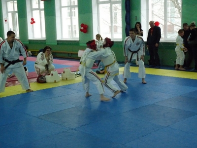 UVAO18_25