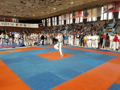 azia2018_2